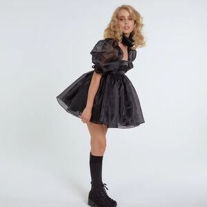 Selkie Puff Dress in Caviar